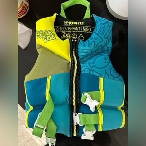 Hyperlite kids lifejacket vest